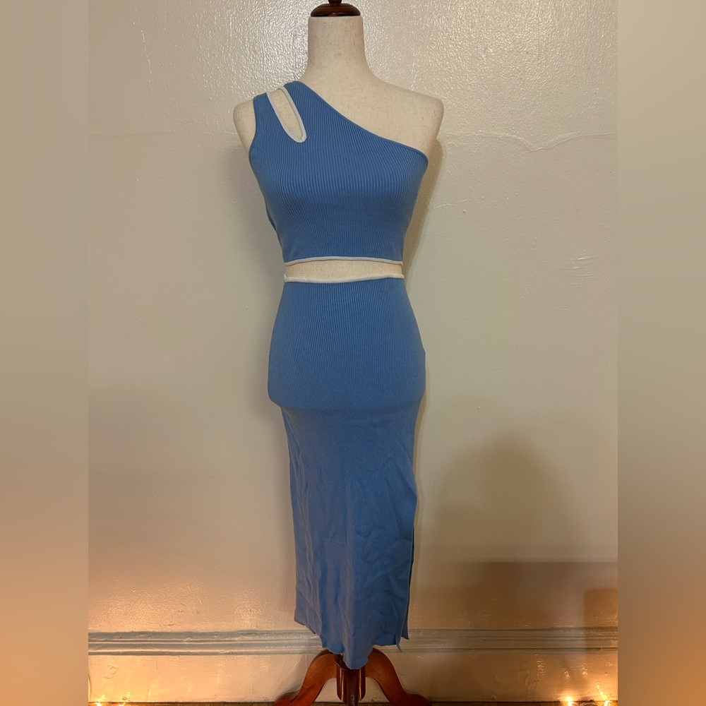 BERKSHA Blue One-Shoulder Ribbed Top and Skirt SET